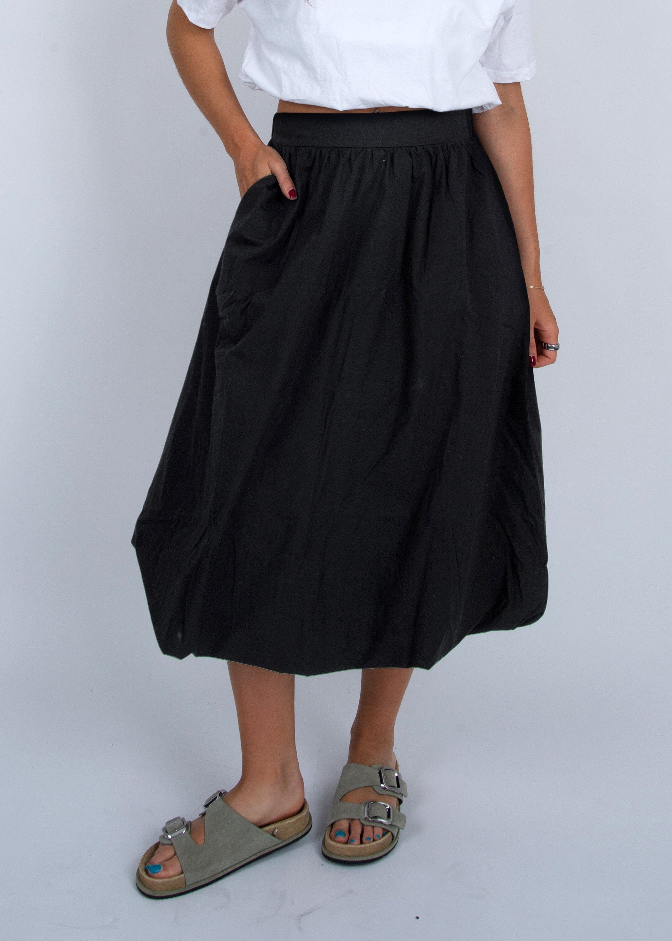 BLURRA BALLOON SKIRT (BLACK) Skirt RD STYLE 