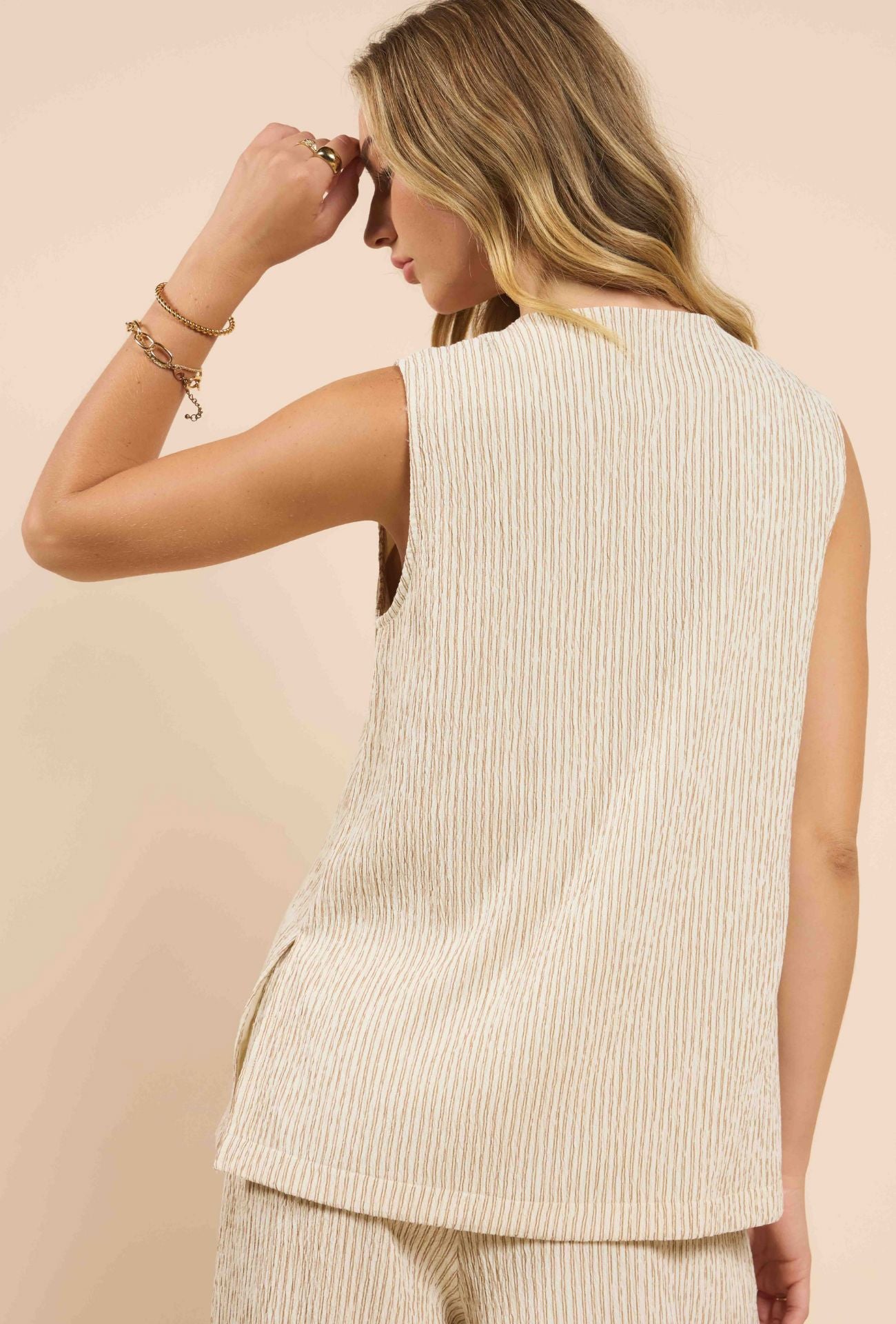 CREAM VEST WITH SIDE SLITS VEST SADIE AND SAGE 
