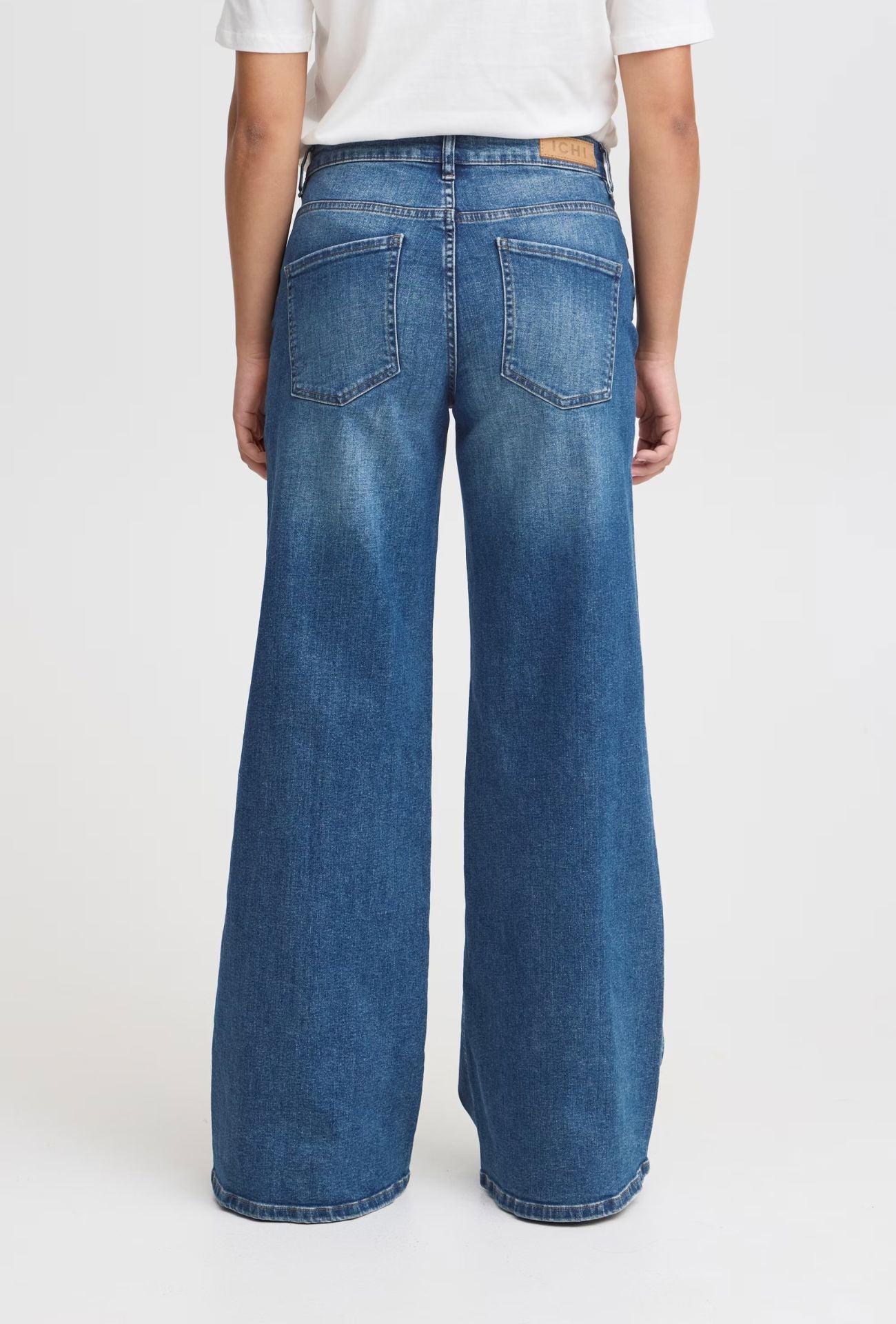 WIDE LEG JEAN (MEDIUM BLUE) Jeans ICHI 