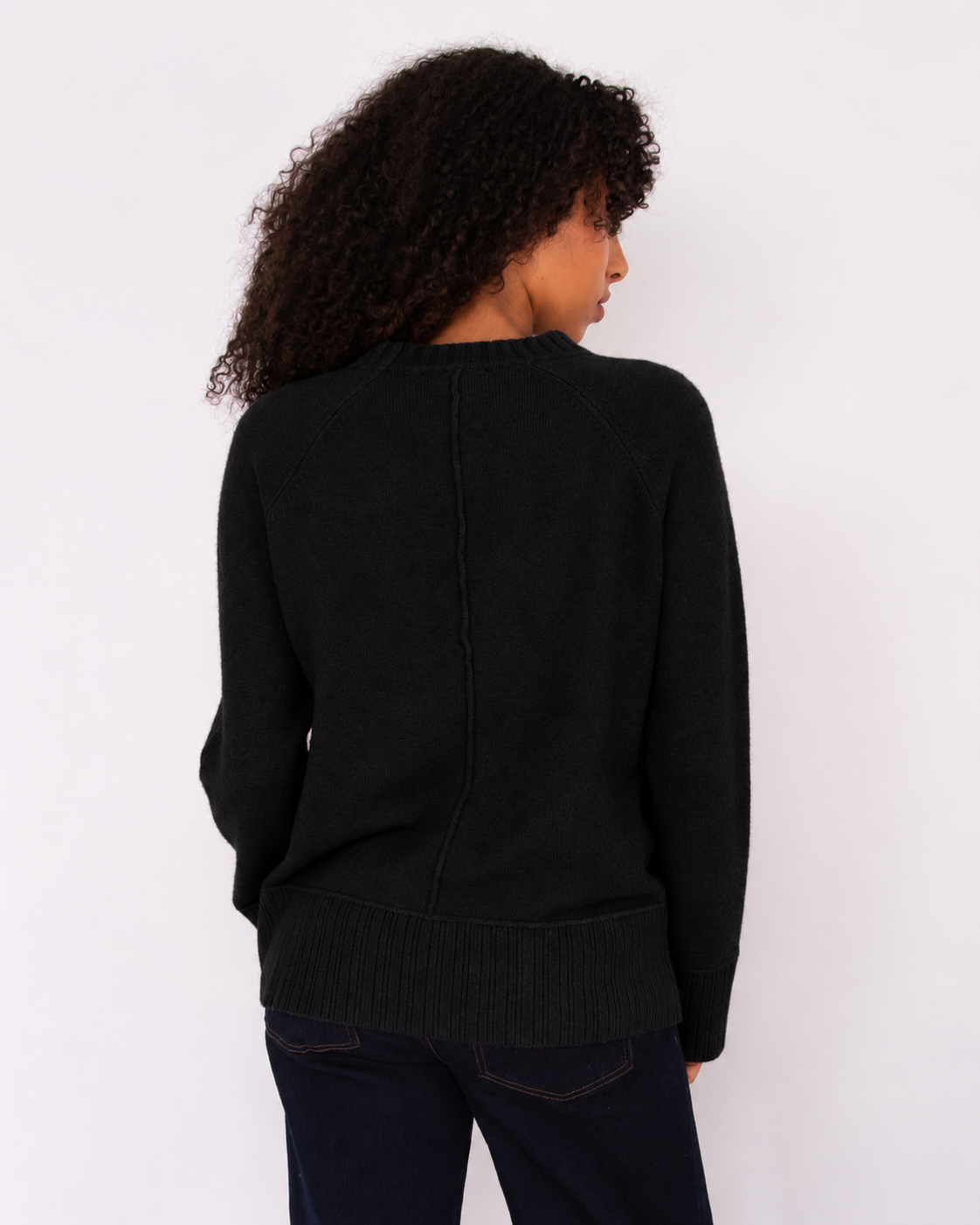 MARLOW SEAM DETAIL SWEATER (BLACK)