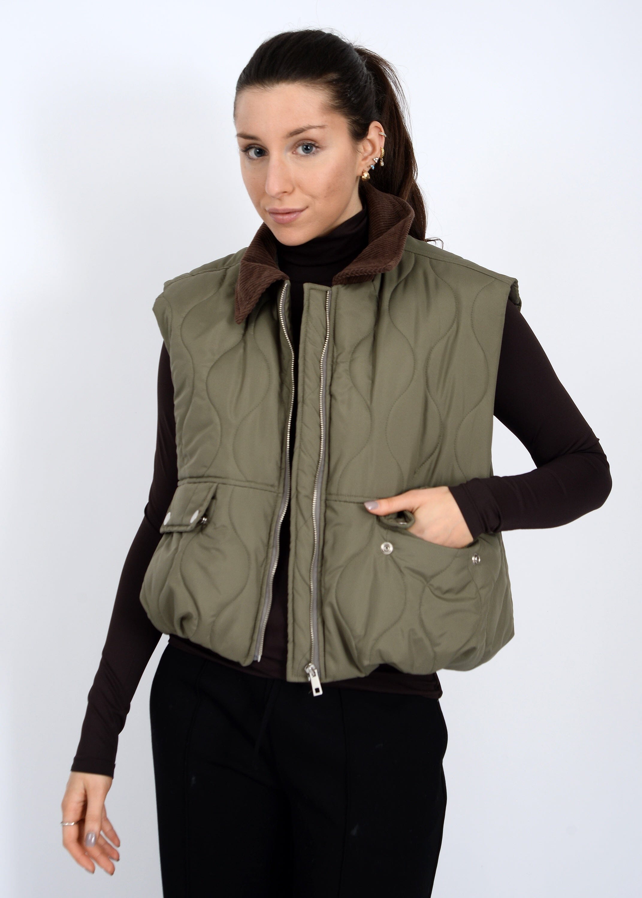 CHELSEA QUILTED VEST, RD STYLE 