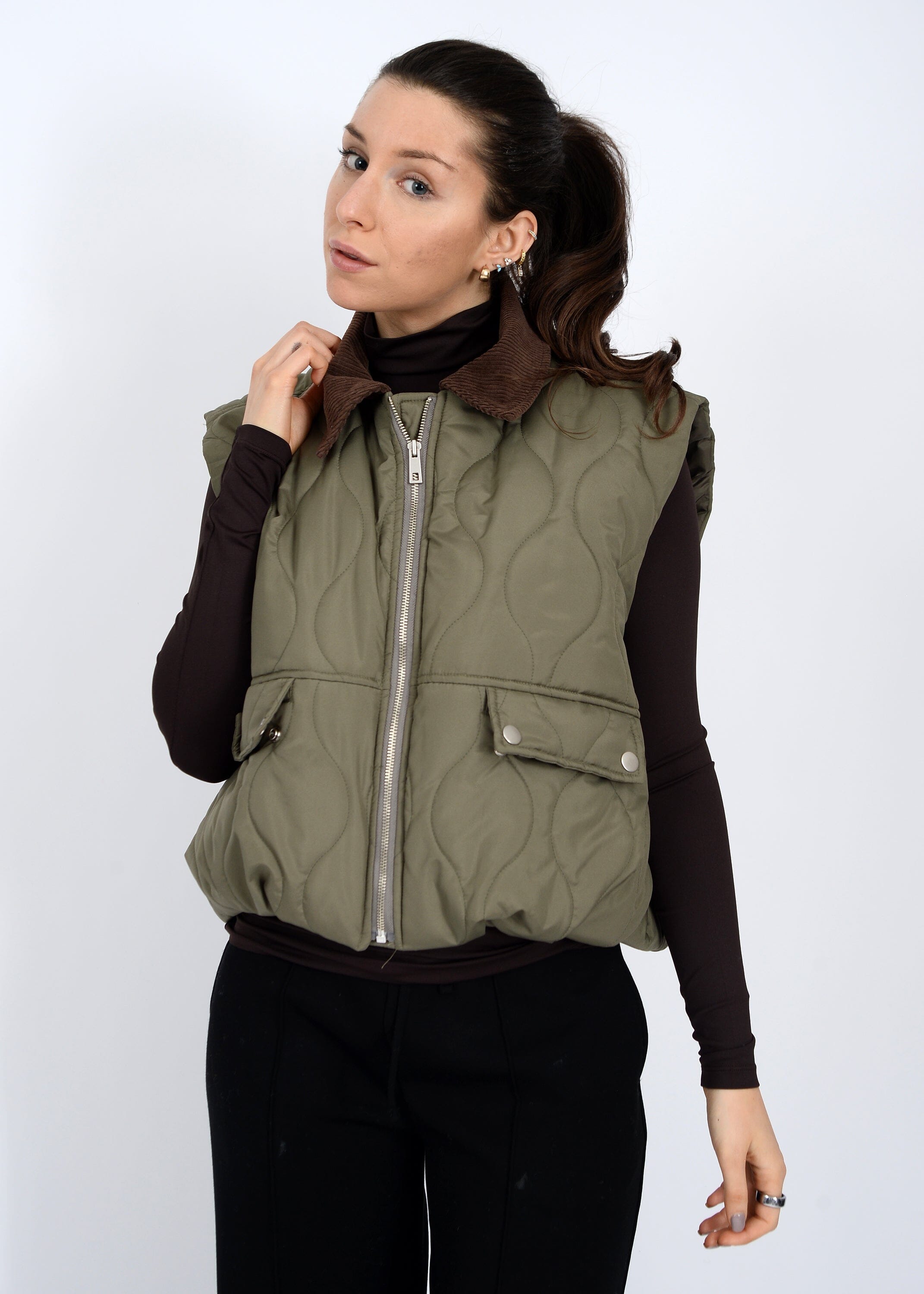 olive green layering vest, RD STYLE 