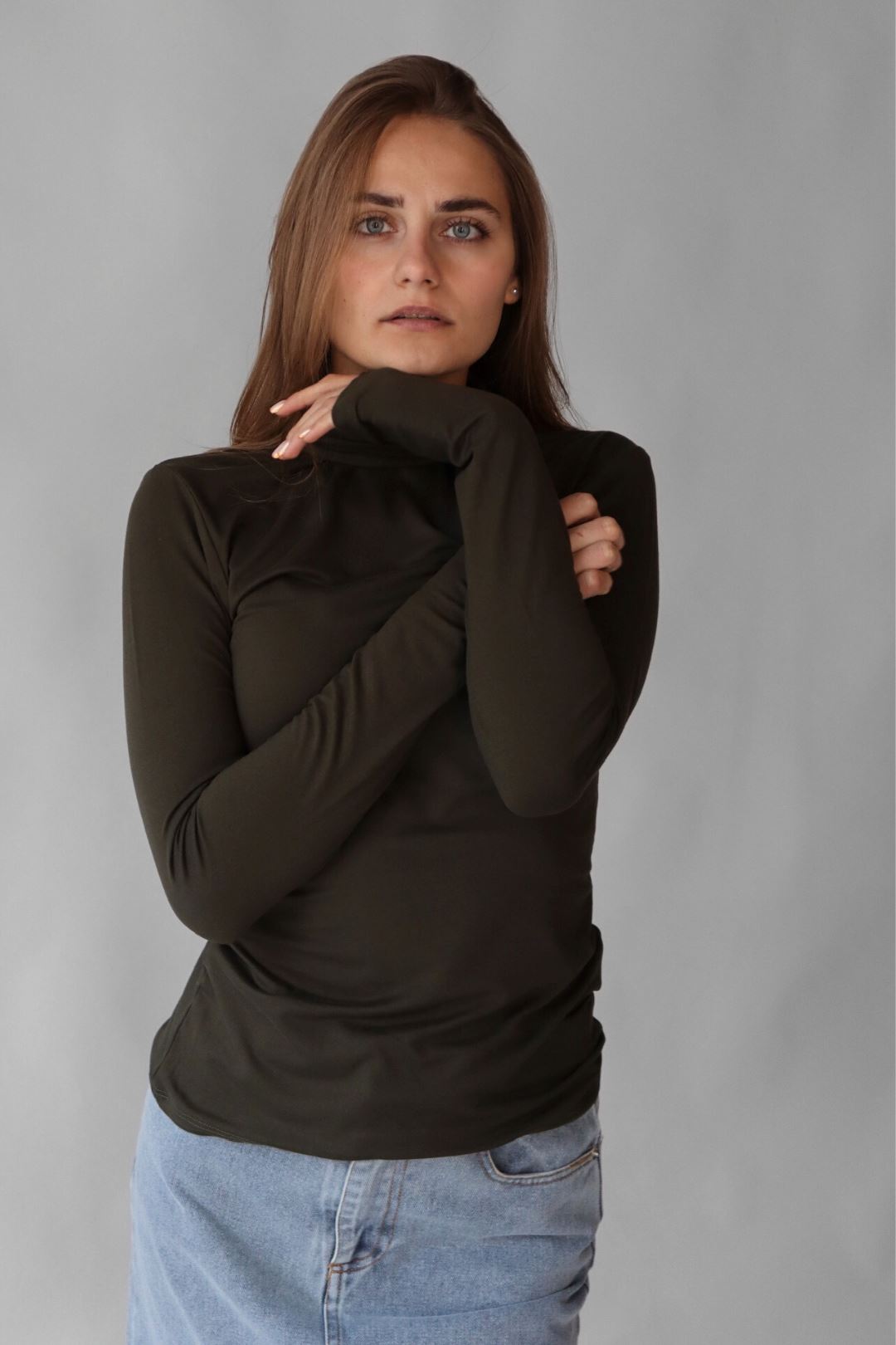 SEAMLESS MOCK NECK SMOOTHING TOP (GREEN) Top RD STYLE 