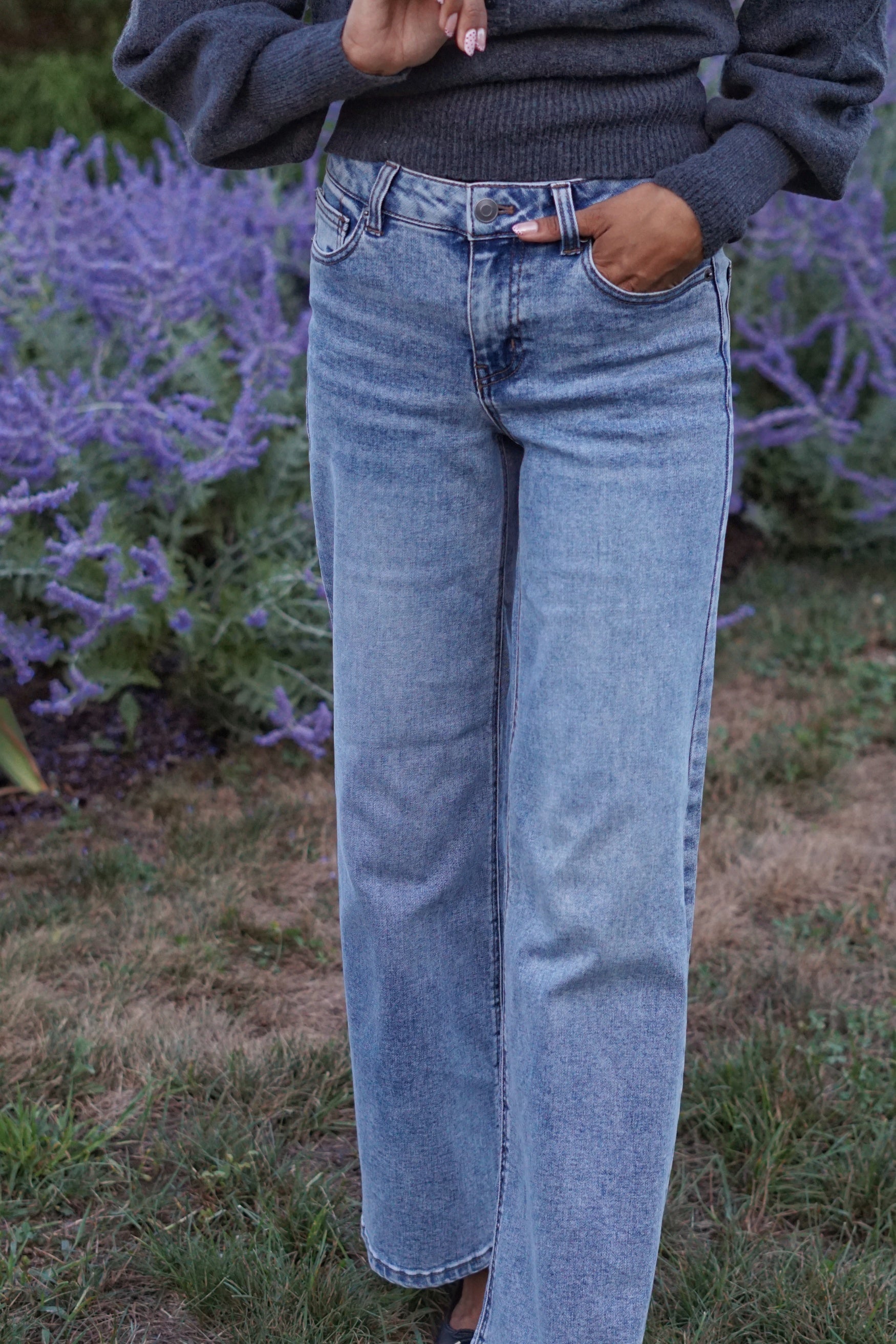 LOWLINE STRETCH JEANS- MID WASH