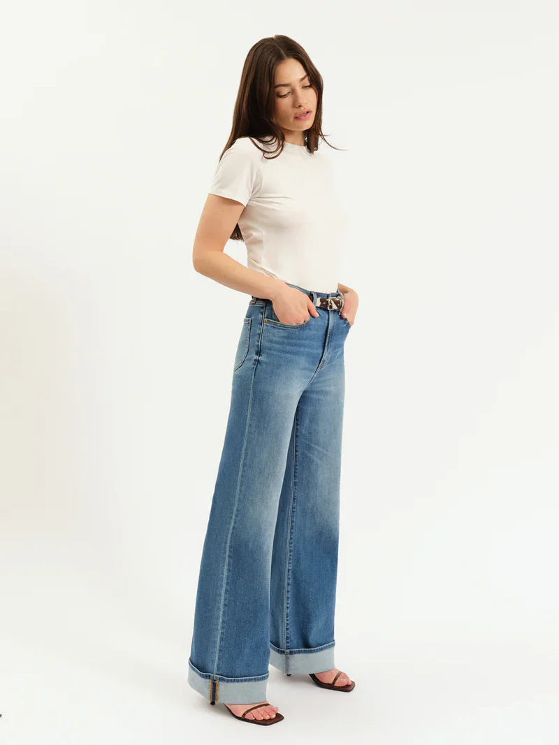 trendy wide leg jeans women, everyday wide leg denim women, women’s high rise jeans wide leg