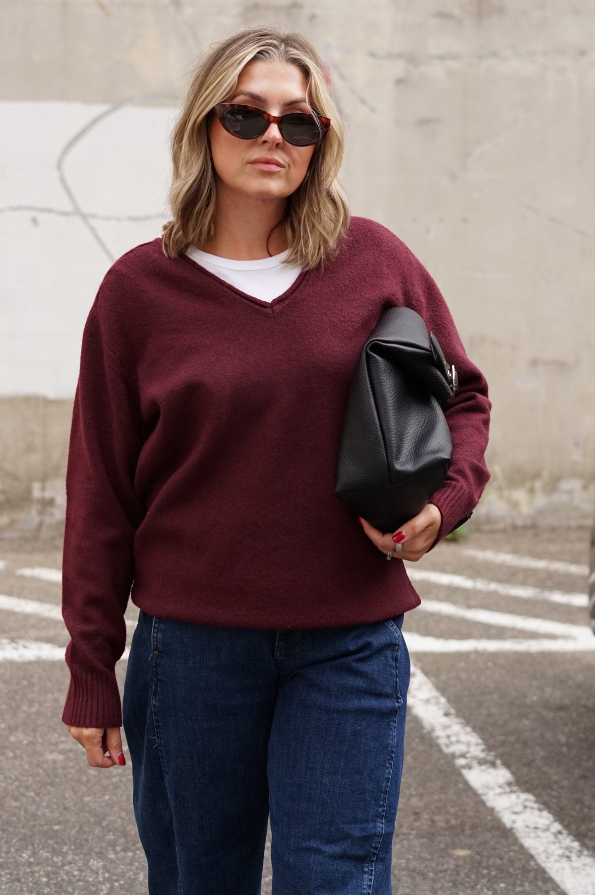 Winslow V Neck Sweater-Wine