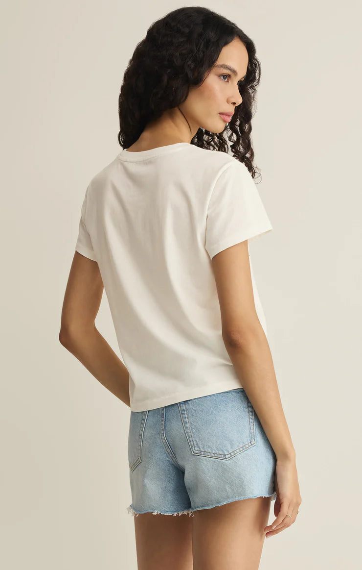 laid back style t shirt, trendy graphic tee women, minimalist graphic shirt, casual chic graphic tee, vacation outfit top, womens printed t shirt