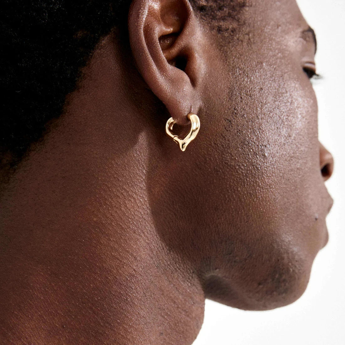 sculptural gold earrings, simple gold hoops, timeless heart earrings, heart jewelry gold