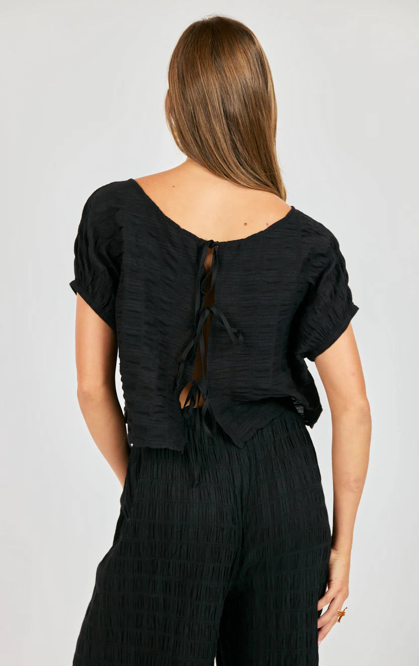 adjustable tie back shirt, women vacation black top, trendy black crop blouse, black minimalist summer top, elegant black back detail top, women flowy black blouse