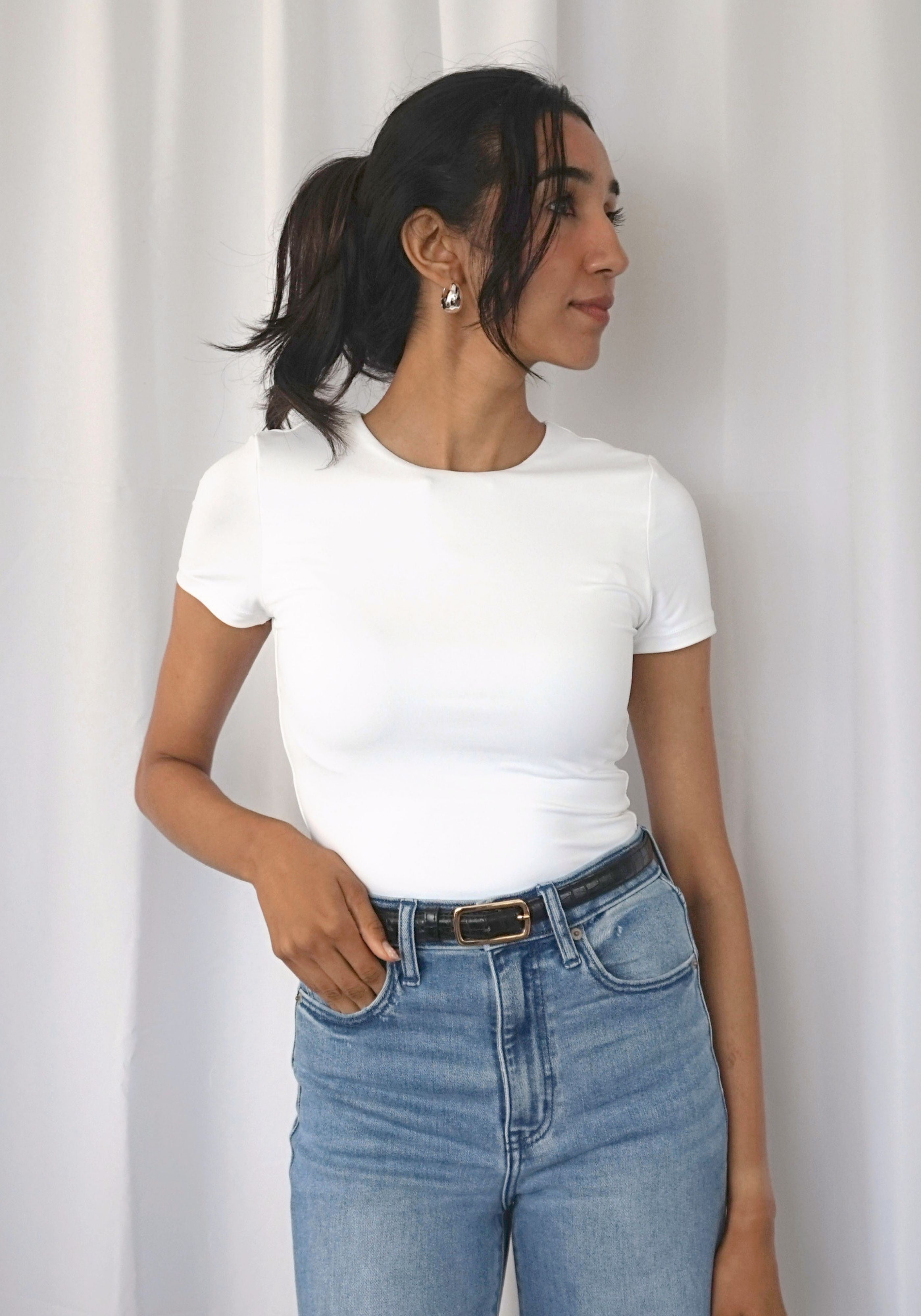 CLASSIC CONTOUR TEE- WHITE
