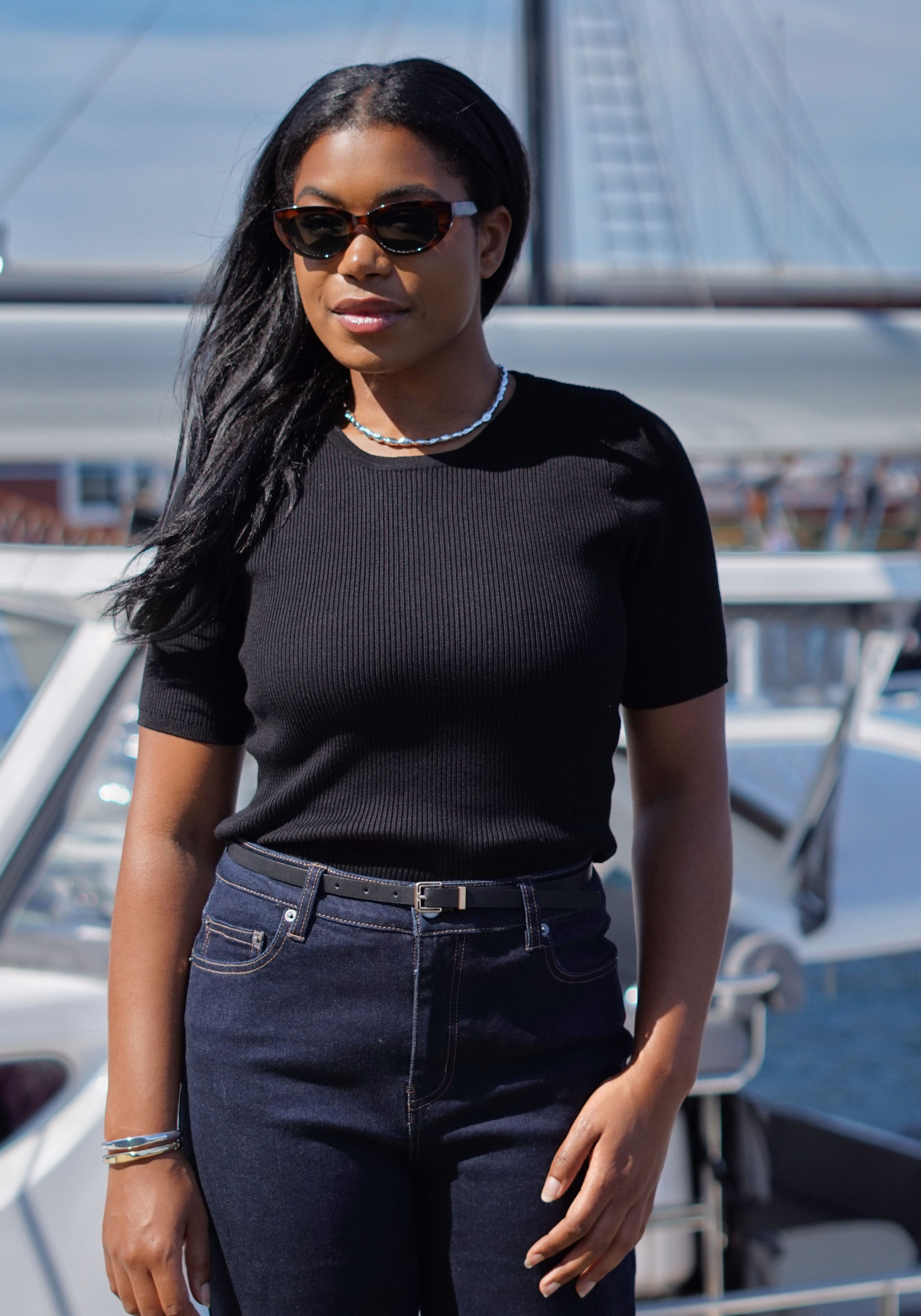 SOFT RIB FITTED TEE (BLACK)