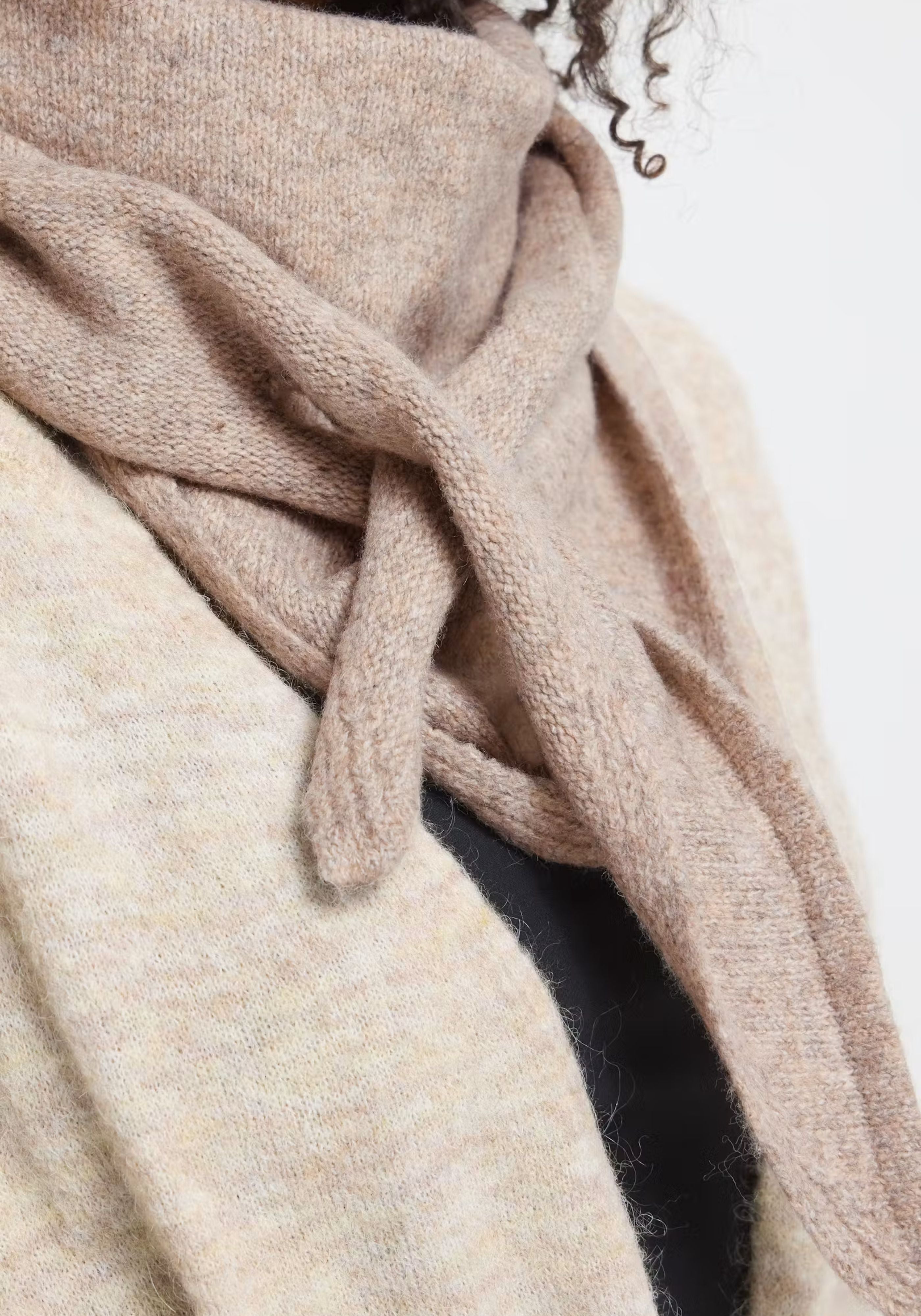 The Sienna Triangle Scarf- Oatmeal