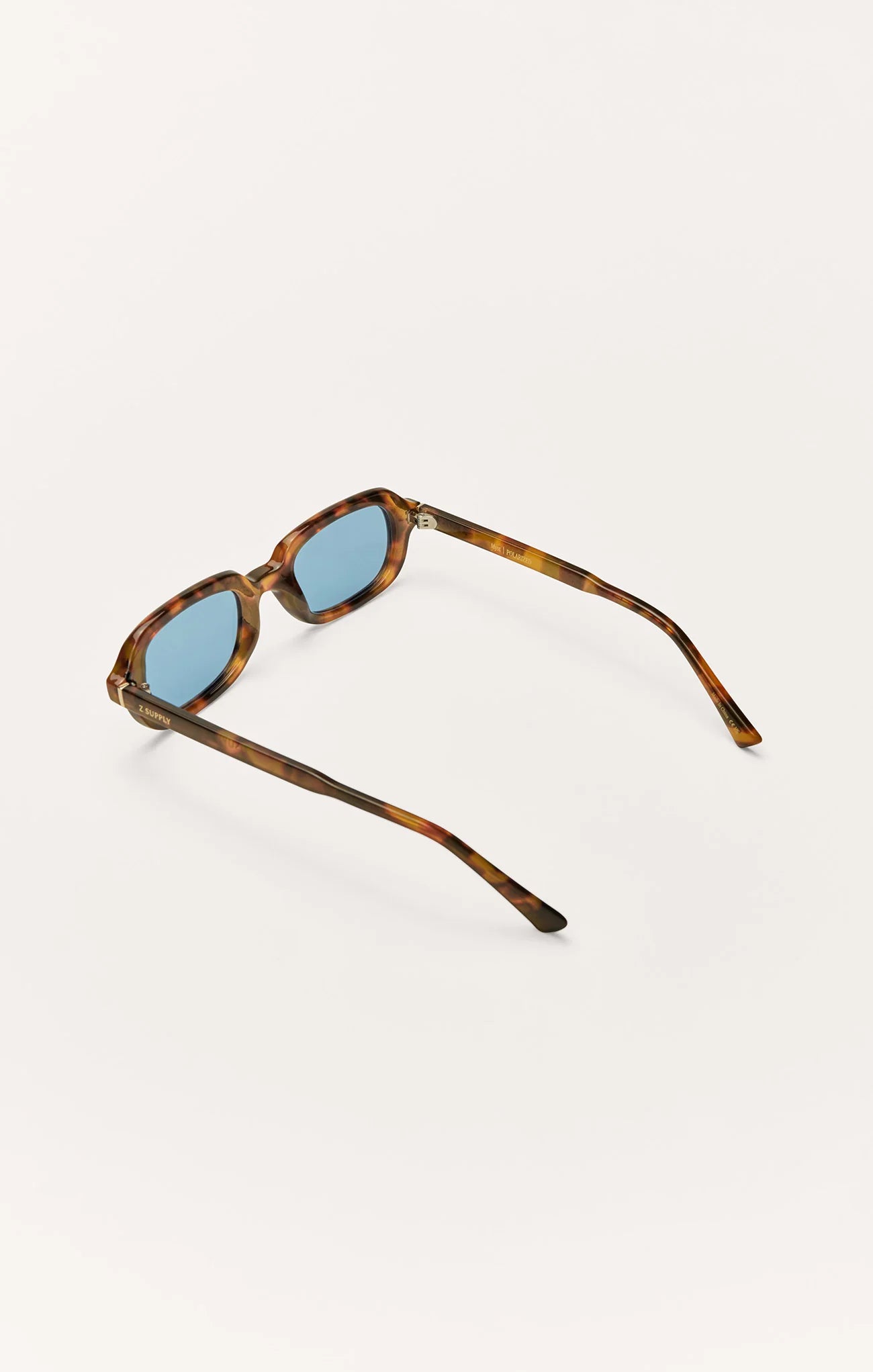 beach accessories women, women’s polarized eyewear, trendy summer accessories, everyday sunglasses women