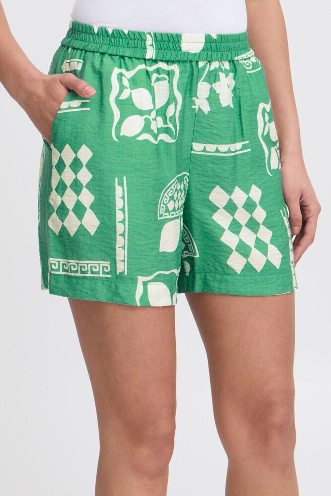 GREEN RESORT PRINT SHORT, ICHI, bold pattern shorts