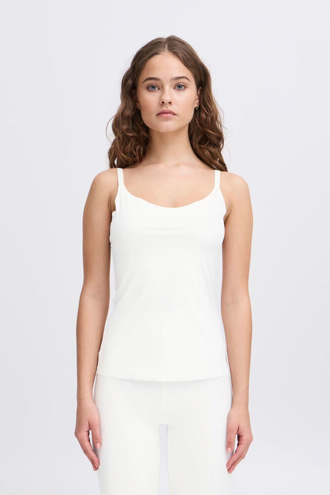 SIV WHITE SMOOTHING TANK, ICHI , white smoothing tank top, womens minimal layering tank, classic white fitted camisole, versatile white base layer