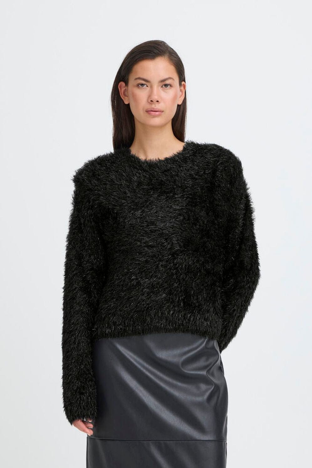 BLACK FURRY SWEATER, ICHI 
