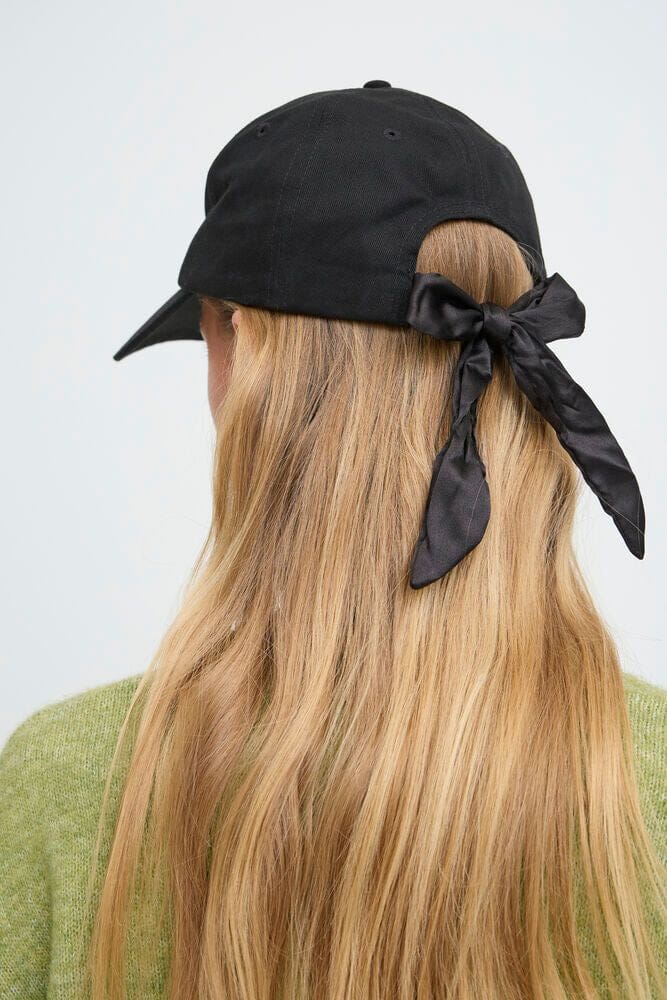 black baseball cap women, ribbon back black cap, black adjustable hat women, women black casual cap, feminine black baseball cap