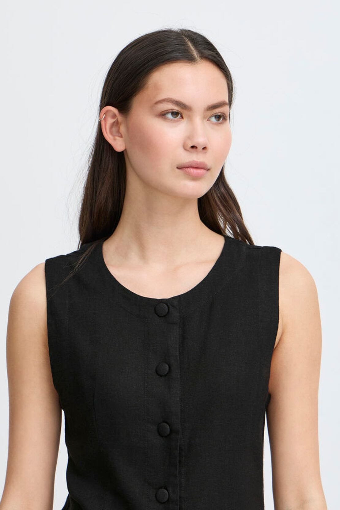 LINEN VEST (BLACK) VEST ICHI 