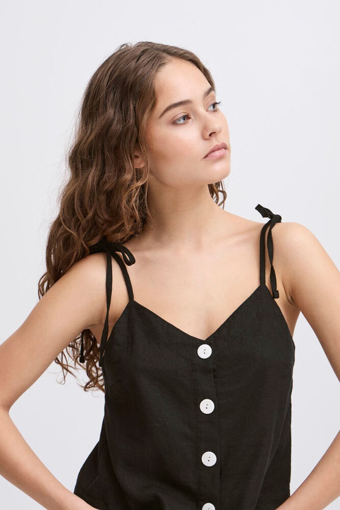 LILY TOP (BLACK) Top ICHI 