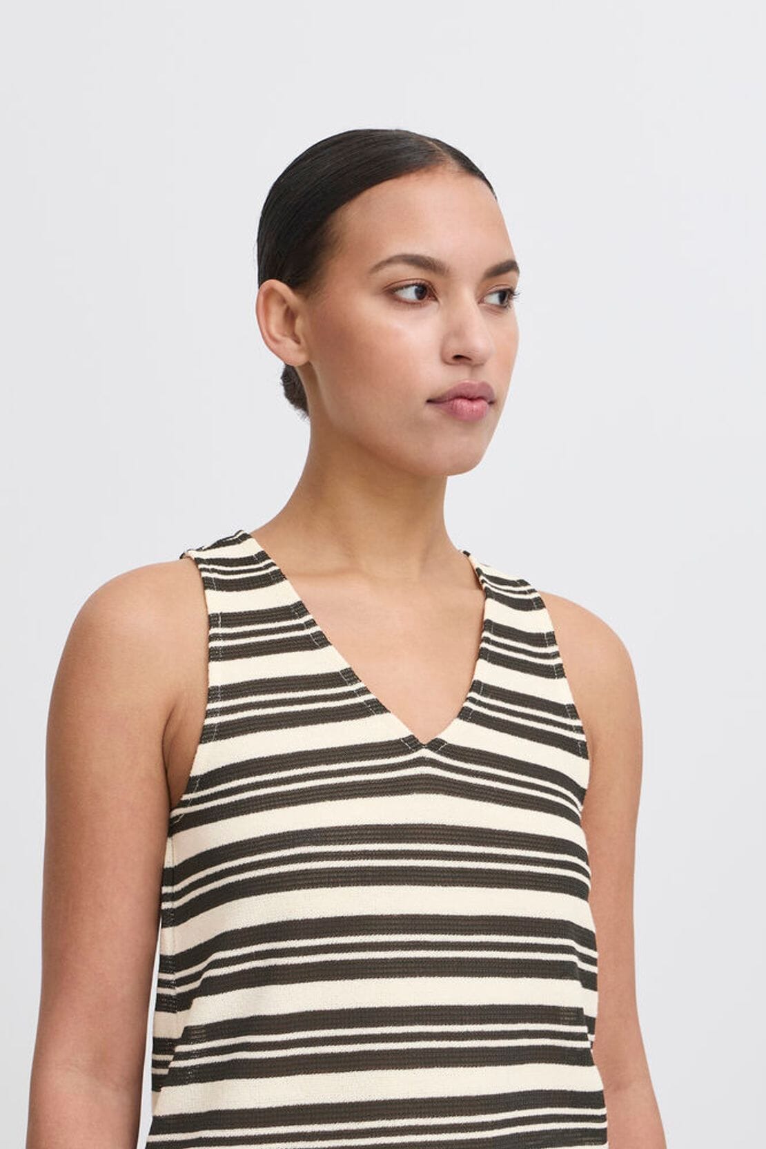 STRIPED VNECK TANK Top ICHI 