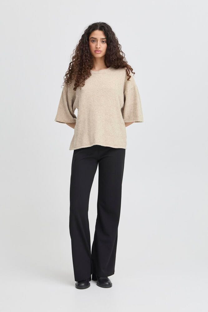 soft beige pullover outfit