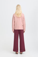 relaxed fit sweater style