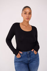 women’s black scoop neck tee