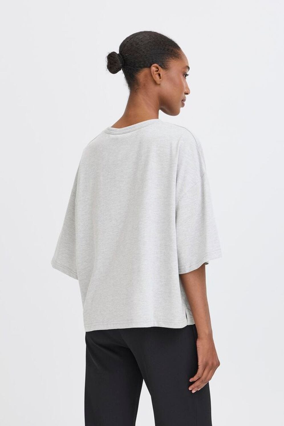 grey boxy t shirt women