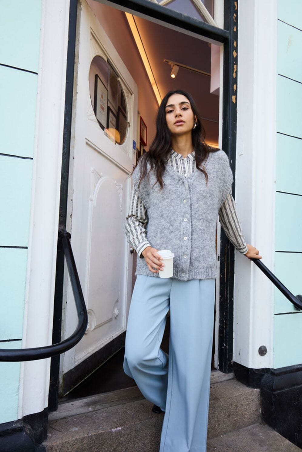 versatile grey vest outfit,  ICHI 