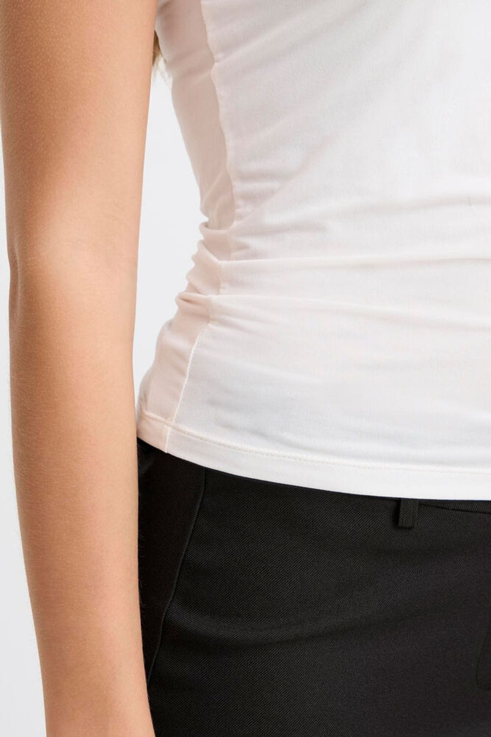 women’s slim fit white tee short sleeve, ICHI 