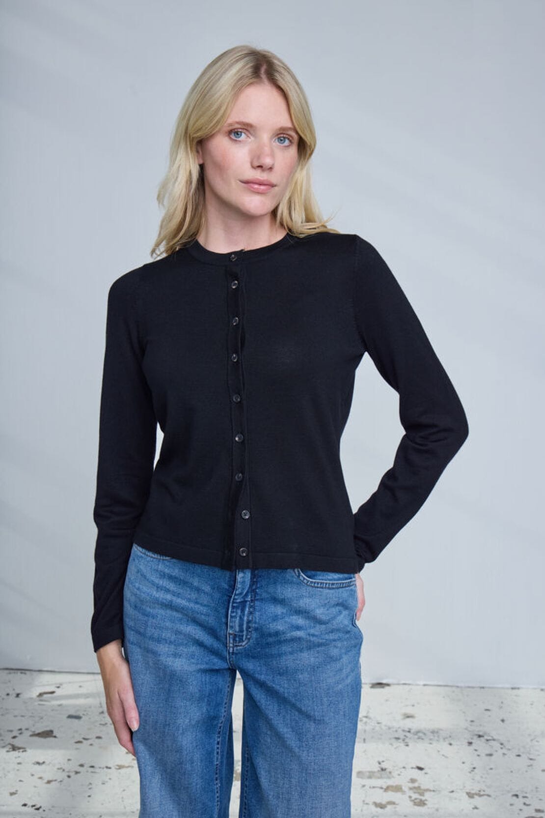 minimalist black cardigan, versatile black knitwear