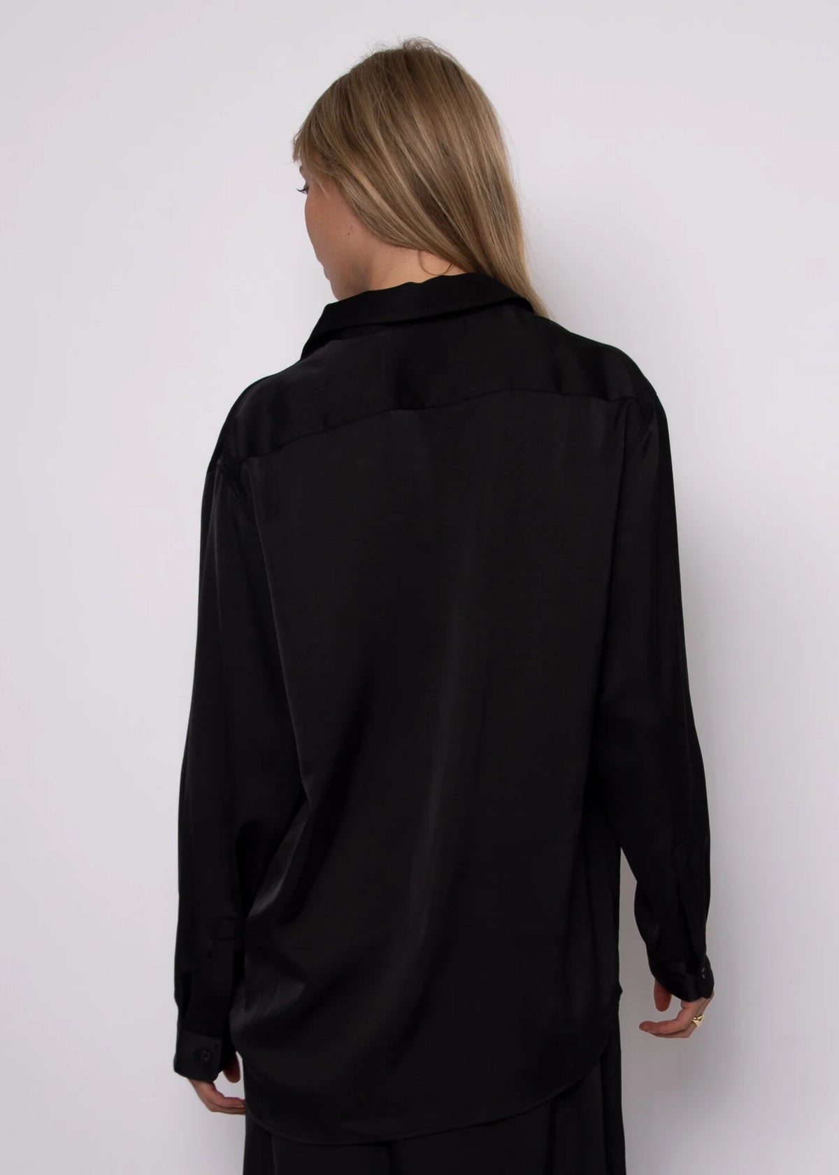 MARIN SATIN SHIRT- BLACK