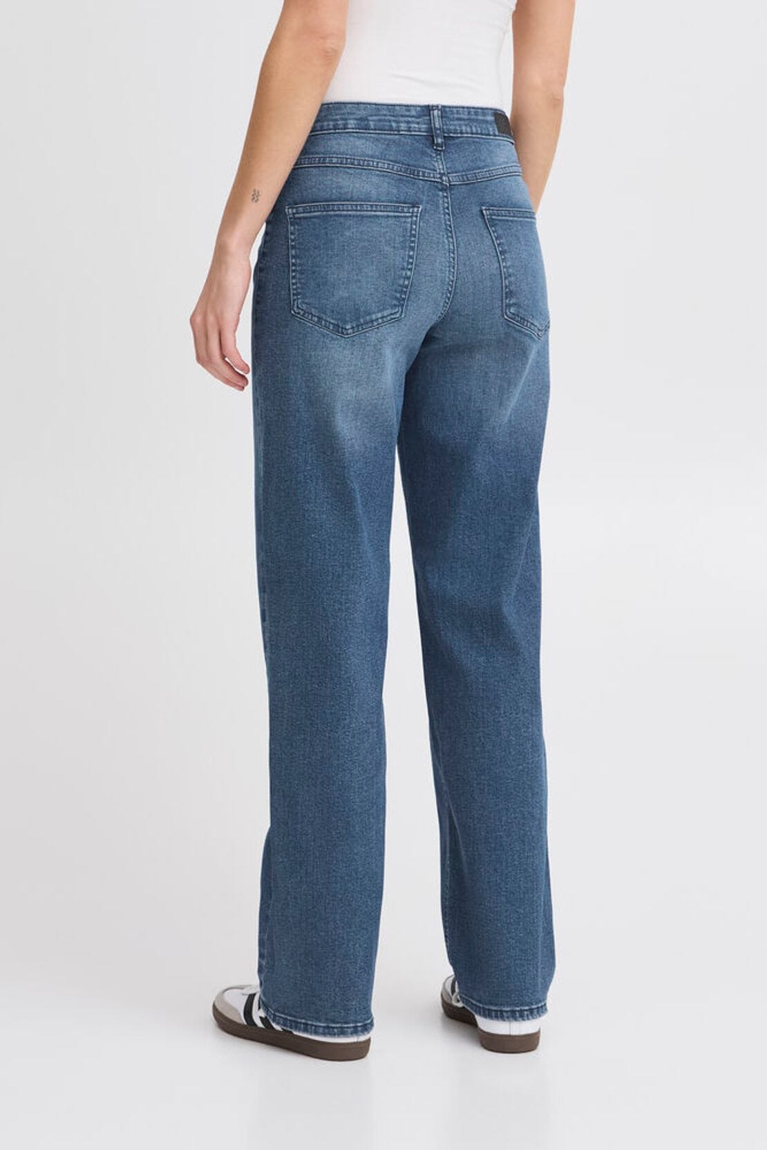 STRAIGHT LEG JEAN (MEDIUM) Jeans ICHI 