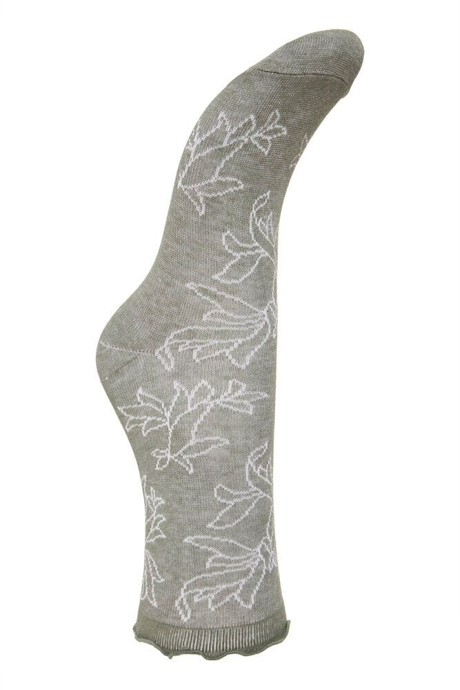 ruffle edge socks, botanical knit socks, cozy everyday socks