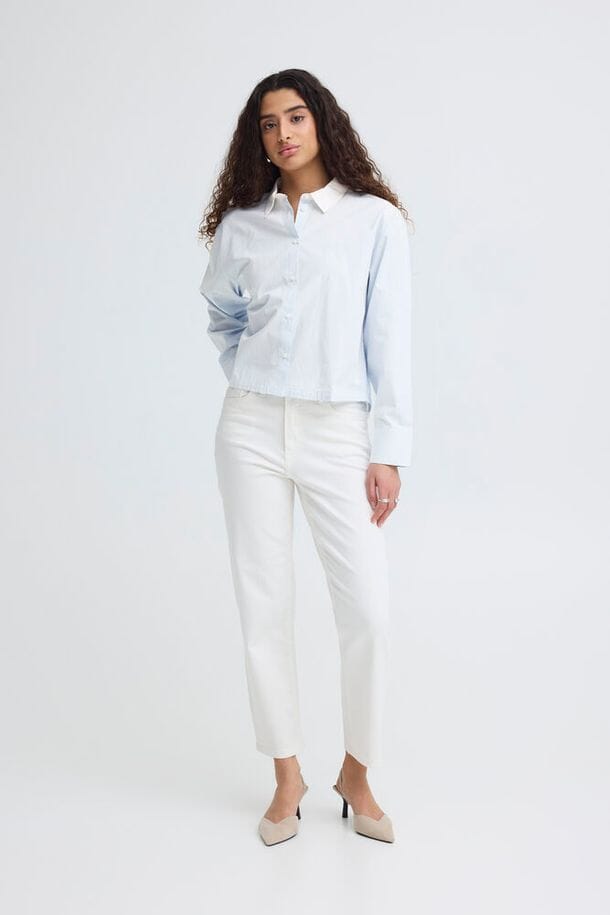 blue pinstripe shirt women outfit, contrast collar blouse women, tailored striped shirt women, minimalist striped button down shirt