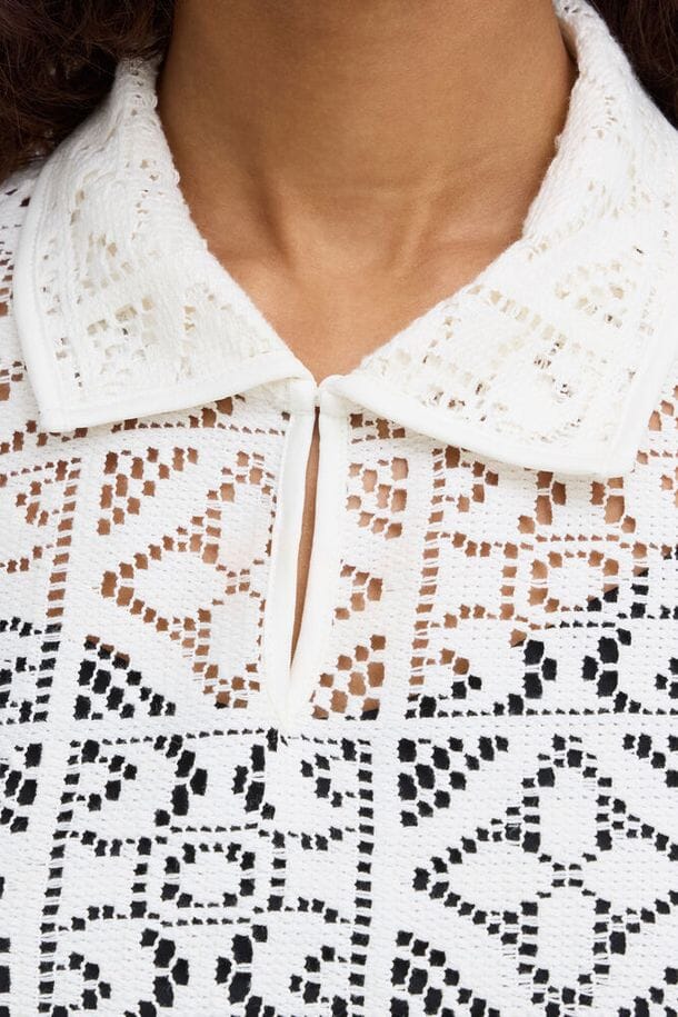 modern crochet top women, elevated basic top women, minimalist summer top women, chic knit top women