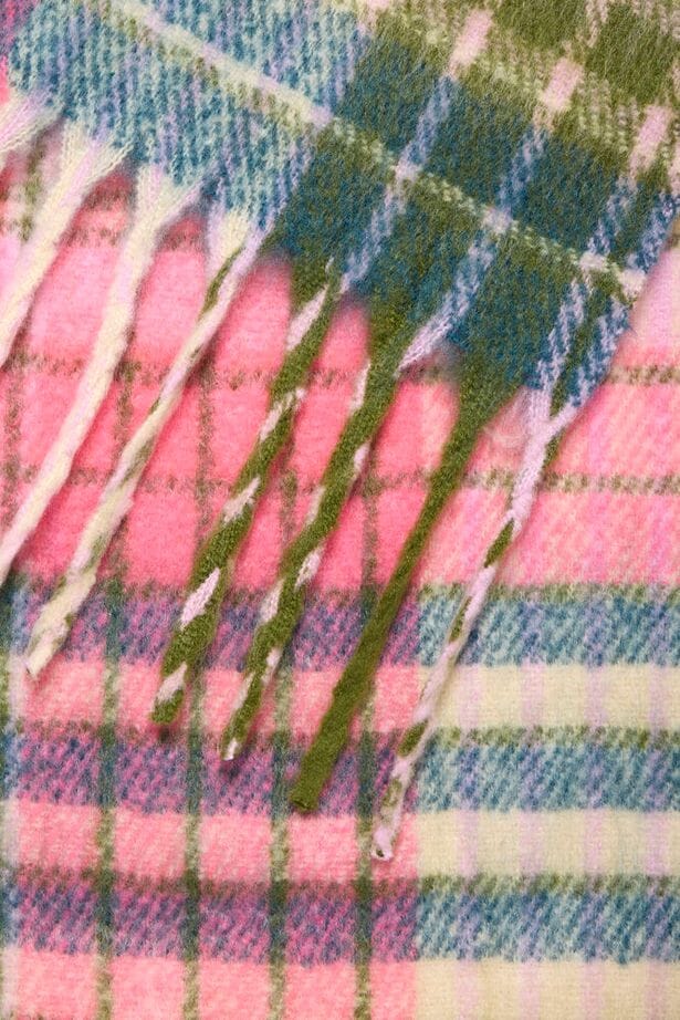 cozy oversized scarf, statement warm scarf, fall winter plaid wrap