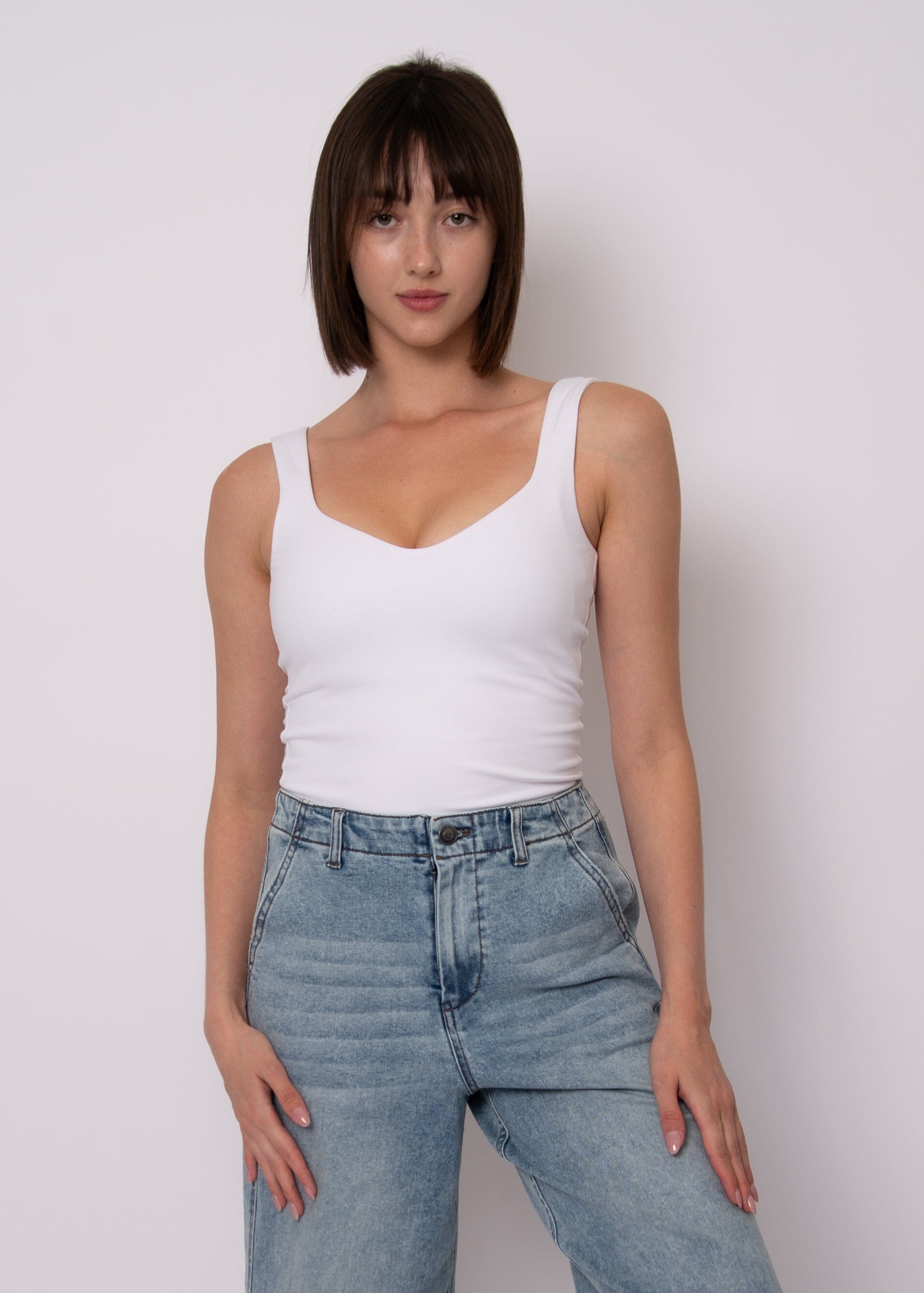 minimalist white camisole women, stretch cotton tank women white, casual white fitted top women, wardrobe essential tank women white, clean white sweetheart top women