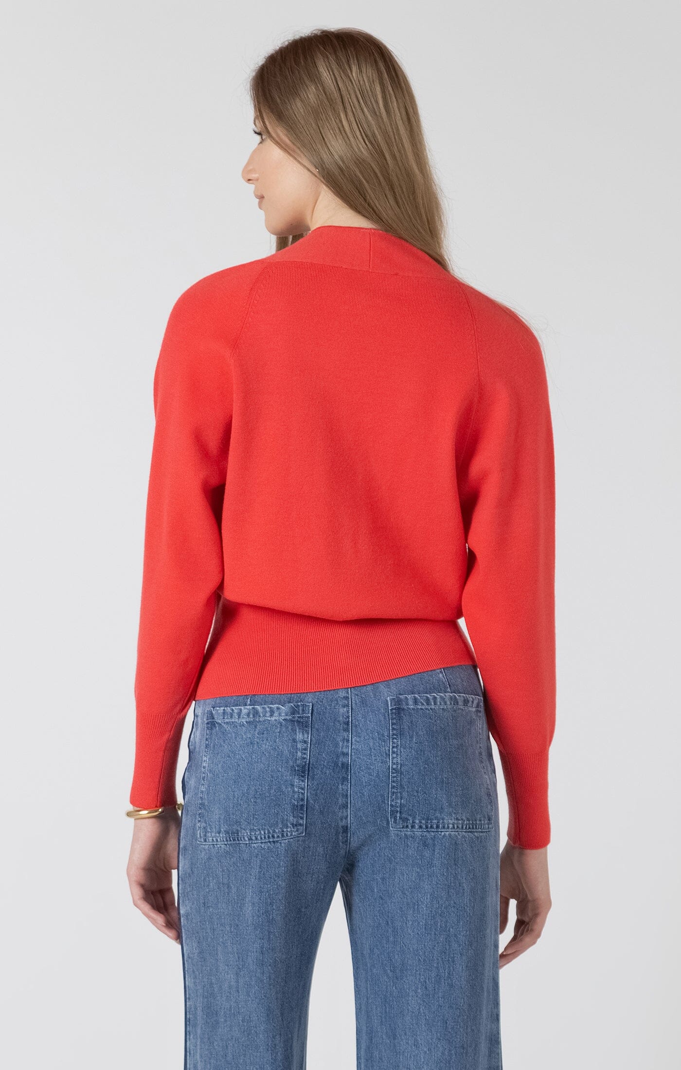 v neck long sleeve knit, wardrobe staple knit, red sweater outfit