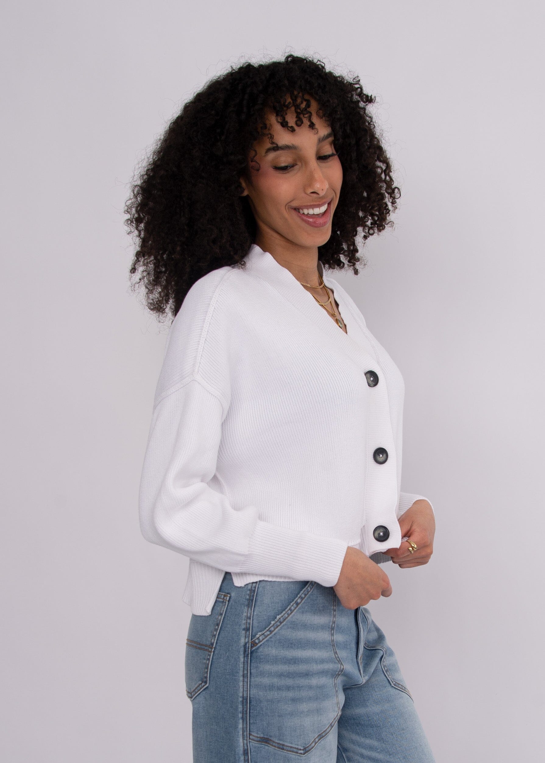 white button cardigan outfit, breathable knit cardigan women, slouchy fit cardigan style, simple white cardigan women, effortless layering cardigan